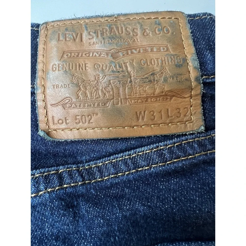 Levi's 502 Taper Men's Blue denim Jeans Size 31x32 - WPL 423